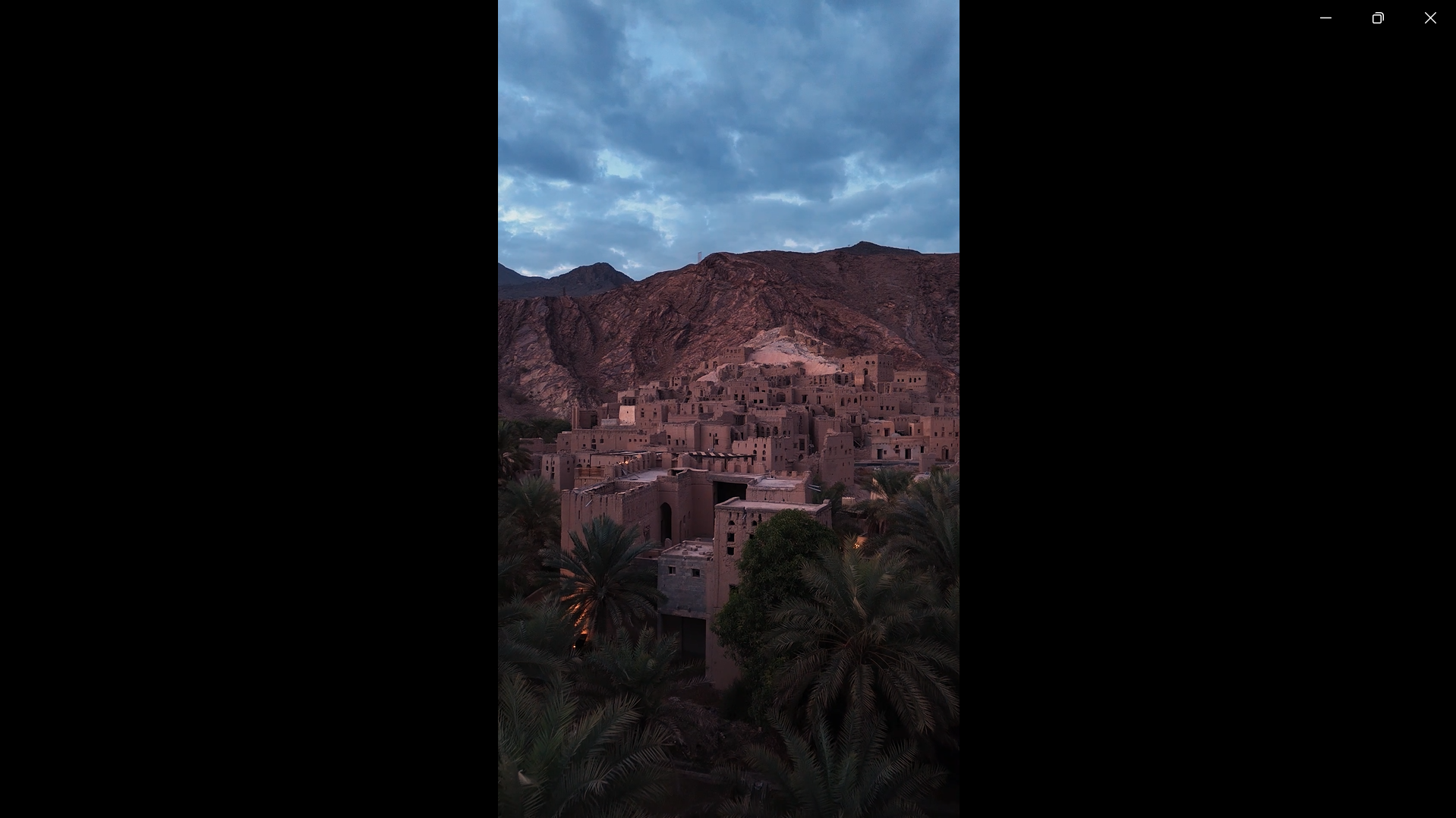 Flying High: A Stunning Aerial View of Oman’s Natural Beauty